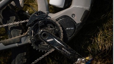 Central drive motors e MTB bike frames